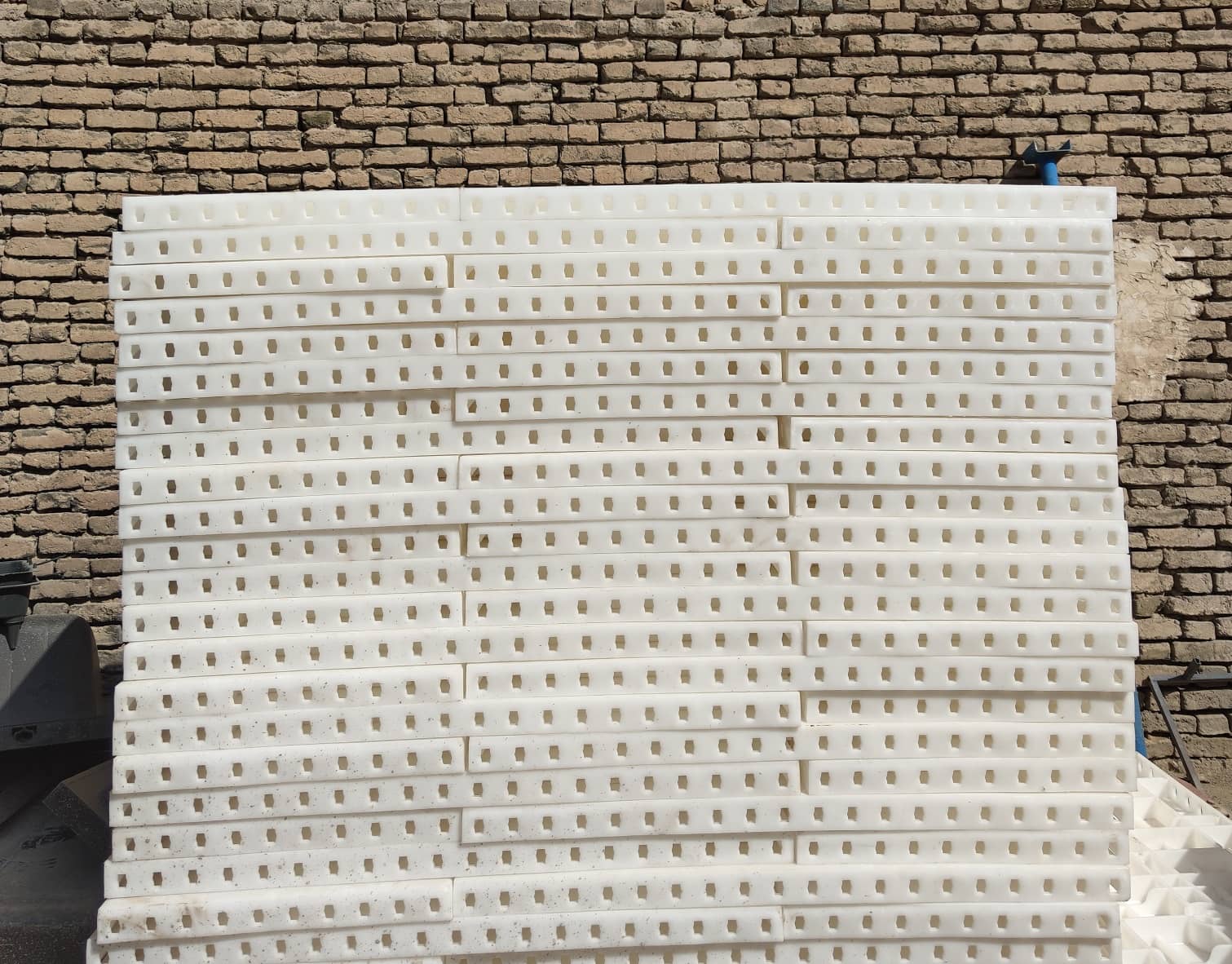 بررسی قالب پلاستیکی بتن | فروشگاه آهن آلات بنیامین