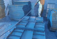 رنگ آمیزی قالب فلزی بتن | فروشگاه آهن آلات بنیامین